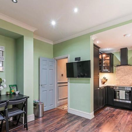 Stylish 2 Bedrooms Flat Sleeps 6 & Garden London Zone 2 Cls Central Londres Exterior foto