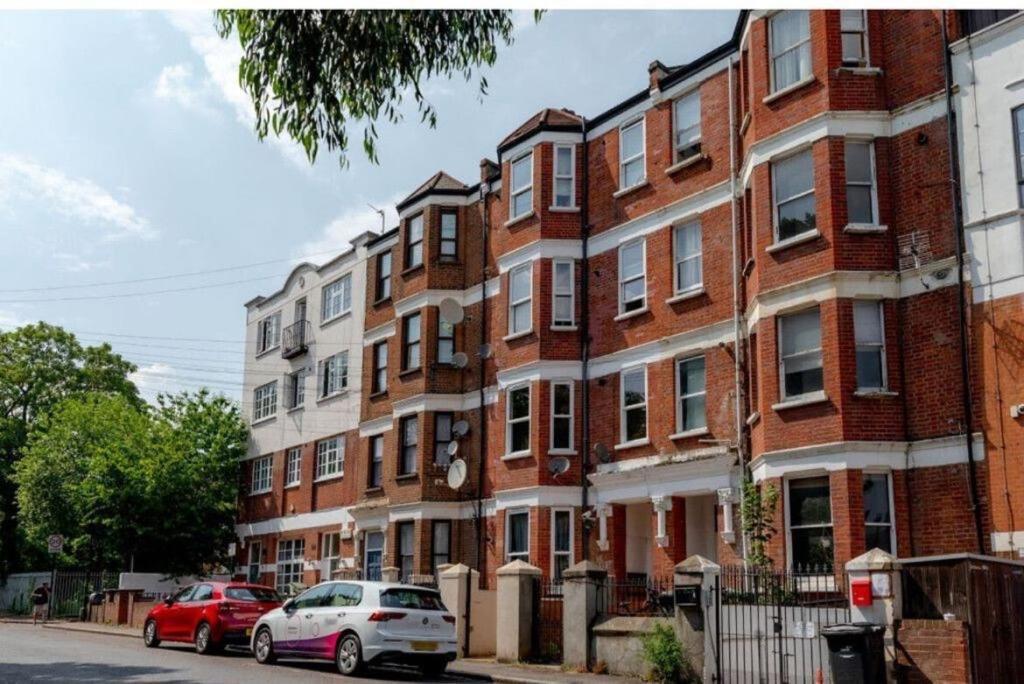 Stylish 2 Bedrooms Flat Sleeps 6 & Garden London Zone 2 Cls Central Londres Exterior foto